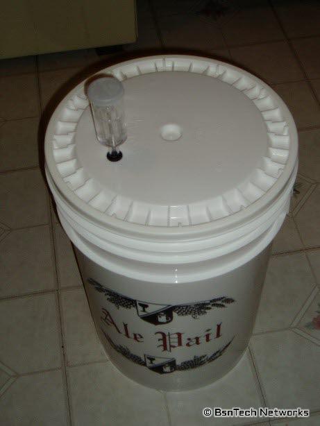 6 Gallon Ale Pail with Airlock
