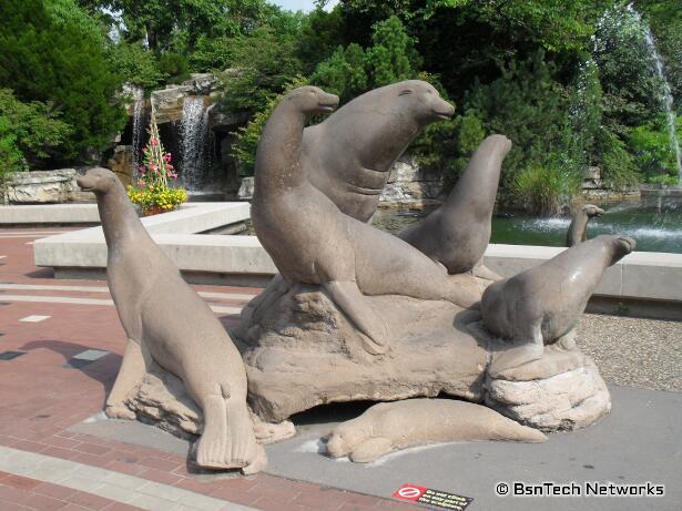 St. Louis Zoo Rock Statue